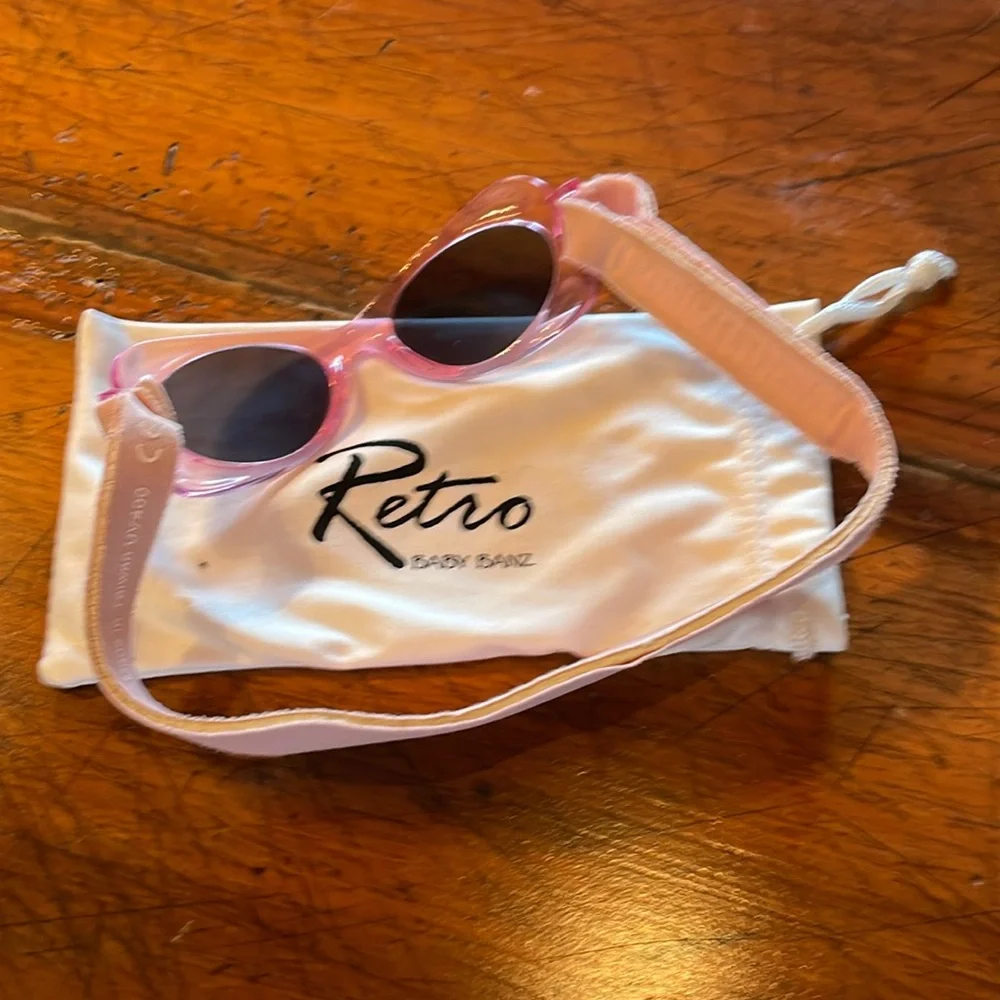 BABY BANZ | baby/toddler sunglasses with pouch